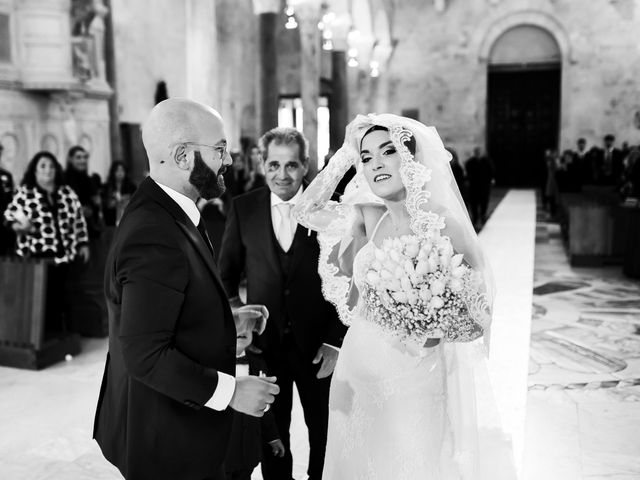 Il matrimonio di Luigia e Versilio a Bari, Bari 30