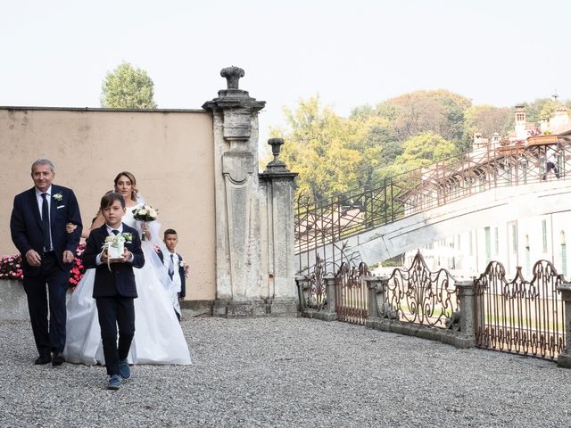 Il matrimonio di Giovanni e Laura a Robecco sul Naviglio, Milano 13