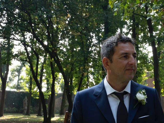 Il matrimonio di Giovanni e Laura a Robecco sul Naviglio, Milano 14