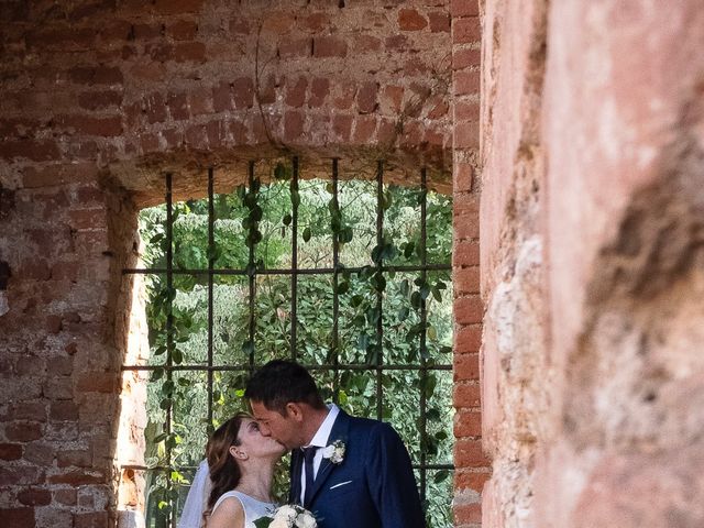 Il matrimonio di Giovanni e Laura a Robecco sul Naviglio, Milano 27