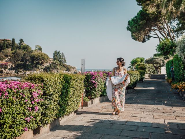 Il matrimonio di Simon e Tindara a Taormina, Messina 8