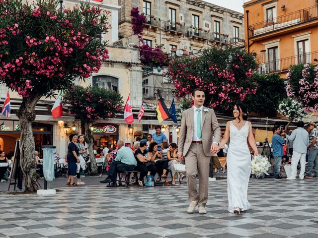 Il matrimonio di Simon e Tindara a Taormina, Messina 31