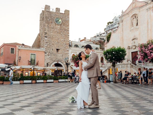 Il matrimonio di Simon e Tindara a Taormina, Messina 32