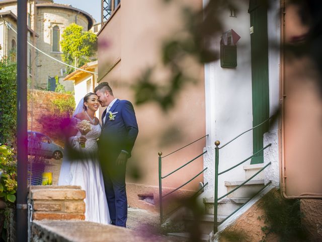 Il matrimonio di Varsha e Giancarlo a Gradara, Pesaro - Urbino 25