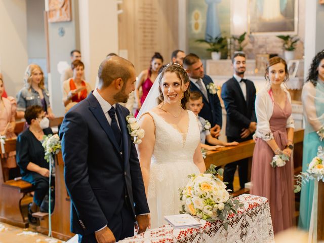 Il matrimonio di Luca e Arianna a Viggiù, Varese 13