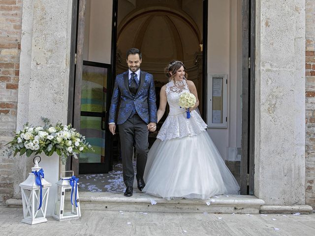 Il matrimonio di Andrea e Silvia a Grottammare, Ascoli Piceno 39