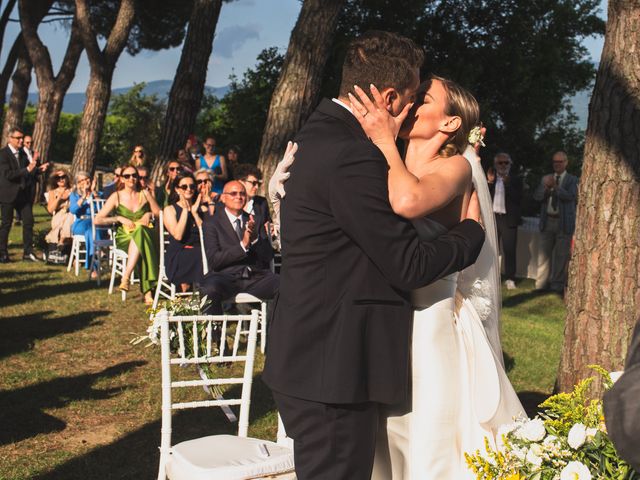 Il matrimonio di Simone e Rebecca a Rignano sull&apos;Arno, Firenze 46