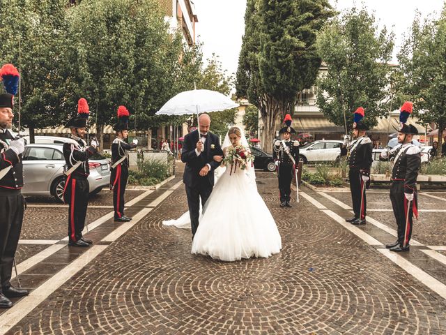 Il matrimonio di Laura e Emiliano a Silvi, Teramo 10