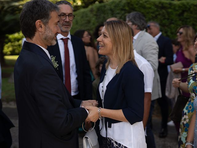 Il matrimonio di Luigi e Laura a Bracciano, Roma 32