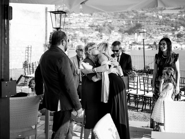 Il matrimonio di Mattia e Martina a Monte Isola, Brescia 12