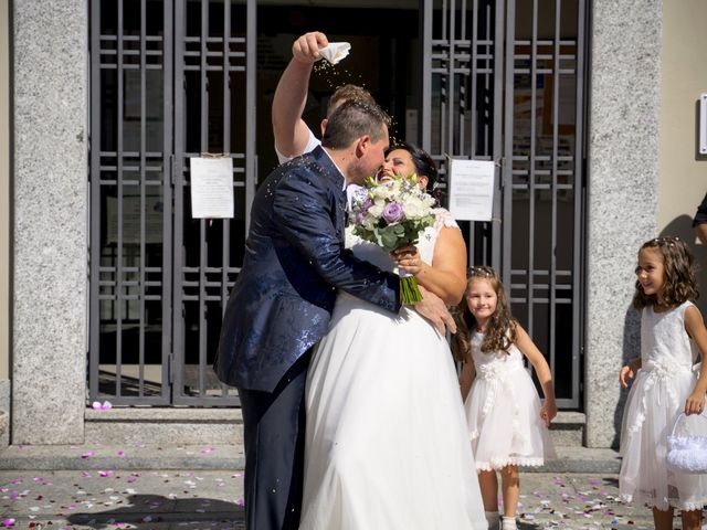 Il matrimonio di Lorenzo e Jessica a Suno, Novara 36