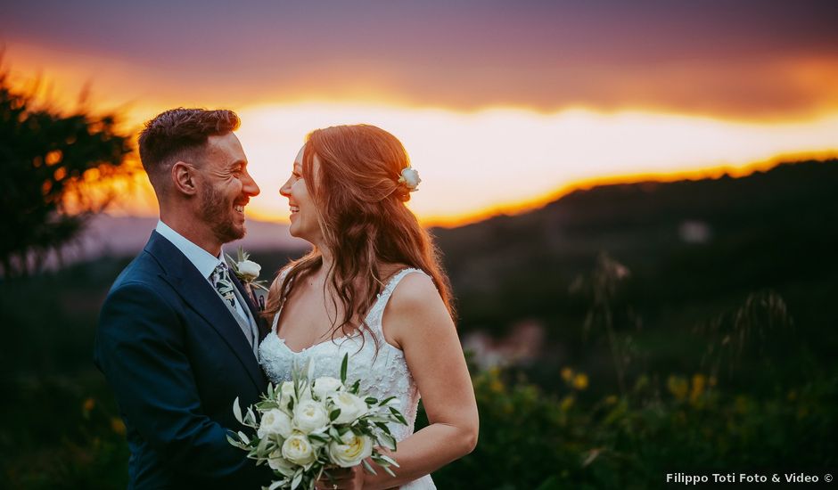 Il matrimonio di Francesco e Felicity a Lamporecchio, Pistoia