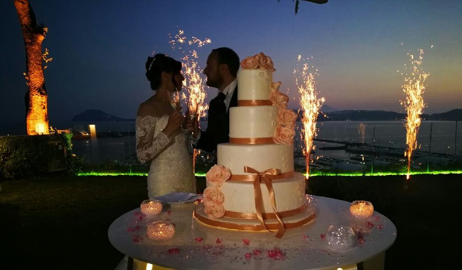 Il matrimonio di Luigi e Chiara a Napoli, Napoli