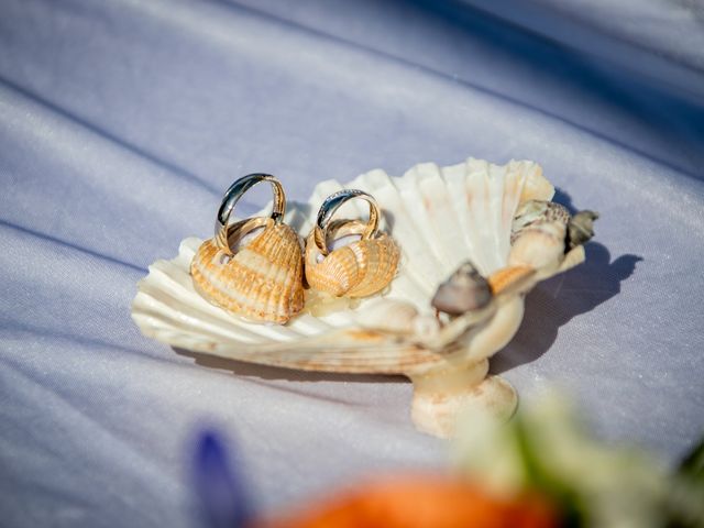 Il matrimonio di Stefano e Enrica a Celle Ligure, Savona 24