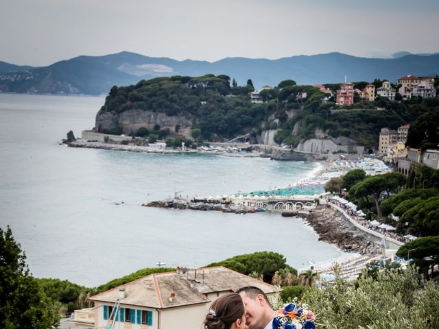 Il matrimonio di Stefano e Enrica a Celle Ligure, Savona 45
