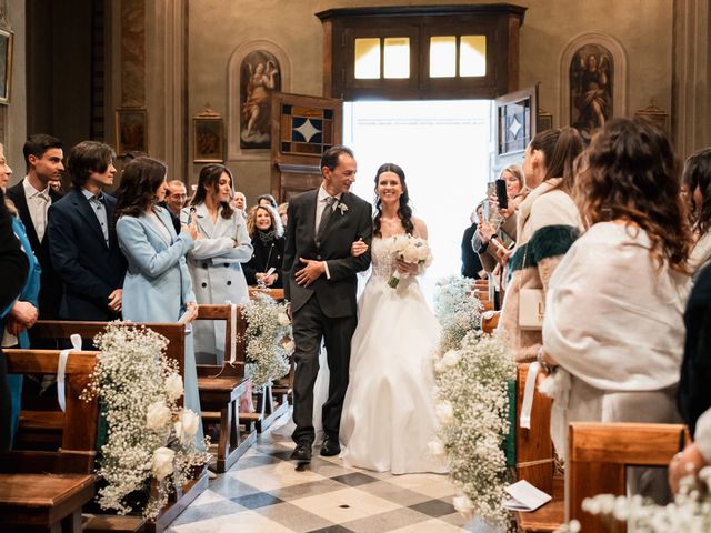 Il matrimonio di Matteo e Lisa a Paderno Franciacorta, Brescia 15