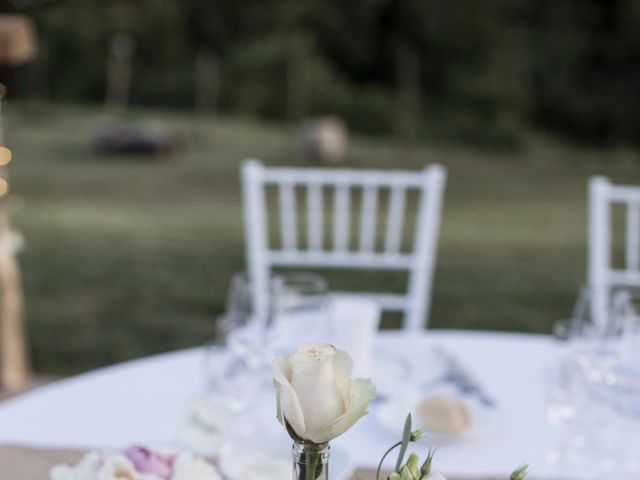 Il matrimonio di Giuseppe e Debora a Bibbiano, Reggio Emilia 12