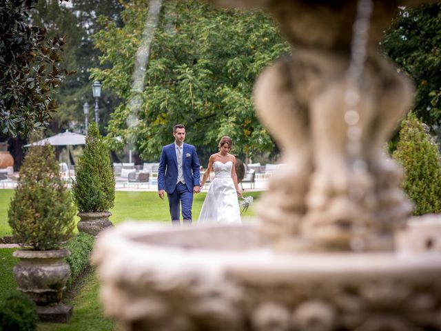 Il matrimonio di Mattia e Elena a Cantù, Como 50