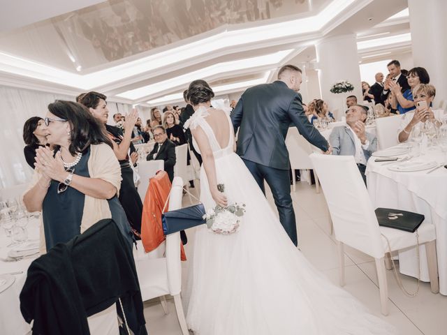 Il matrimonio di Vincenzo e Michela a San Giovanni in Fiore, Cosenza 30