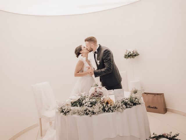 Il matrimonio di Vincenzo e Michela a San Giovanni in Fiore, Cosenza 32