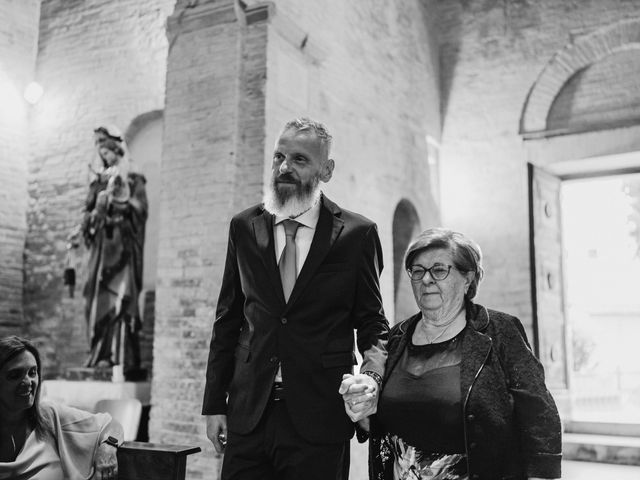 Il matrimonio di Francesco e Sara a Pianella, Pescara 5