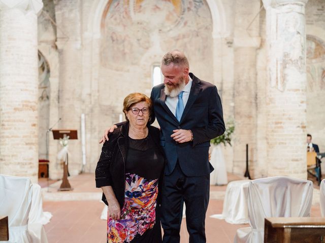 Il matrimonio di Francesco e Sara a Pianella, Pescara 7