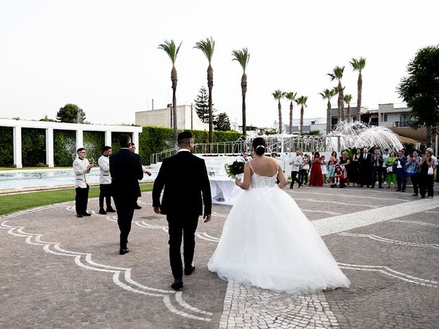 Il matrimonio di Roberta e Antonio a Taranto, Taranto 54