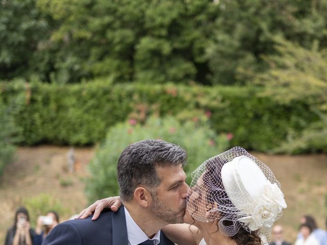 Il matrimonio di Angela e Luca a Montecarlo, Lucca 11