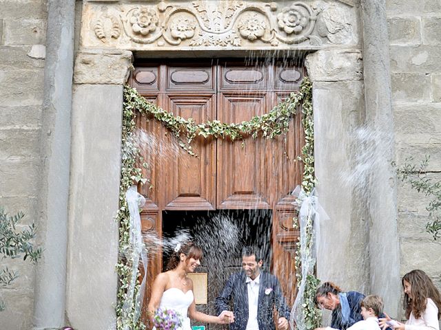 Il matrimonio di Francesco e Maurizia a Villa Basilica, Lucca 3