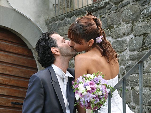 Il matrimonio di Francesco e Maurizia a Villa Basilica, Lucca 11