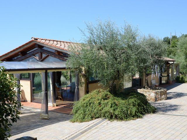 Il matrimonio di Francesco e Maurizia a Villa Basilica, Lucca 1