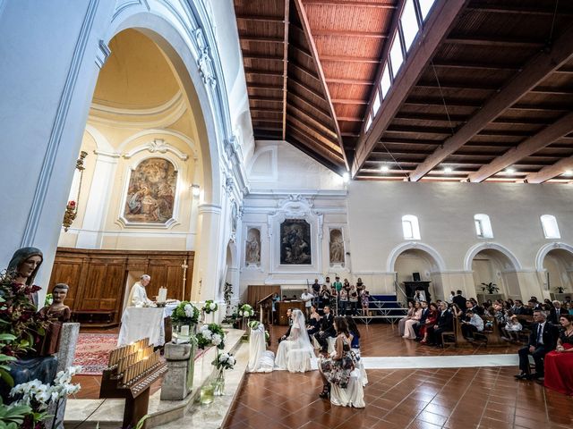 Il matrimonio di Vincenzo e Valentina a Durazzano, Benevento 22