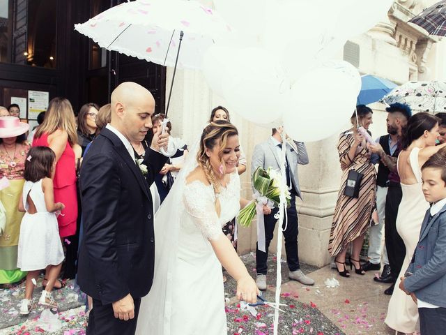 Il matrimonio di Lorenzo e Laura a Malnate, Varese 50