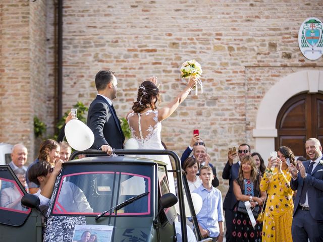 Il matrimonio di Gloria e Marco a Fossombrone, Pesaro - Urbino 30