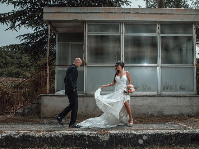 Il matrimonio di Alessia e Alessio a Fossombrone, Pesaro - Urbino 37