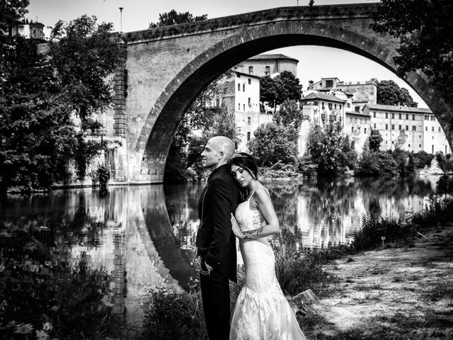 Il matrimonio di Alessia e Alessio a Fossombrone, Pesaro - Urbino 38