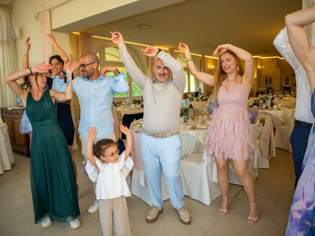 Il matrimonio di Antonio e Luana a Ceriano Laghetto, Monza e Brianza 66