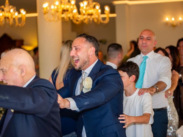 Il matrimonio di Antonio e Luana a Ceriano Laghetto, Monza e Brianza 95