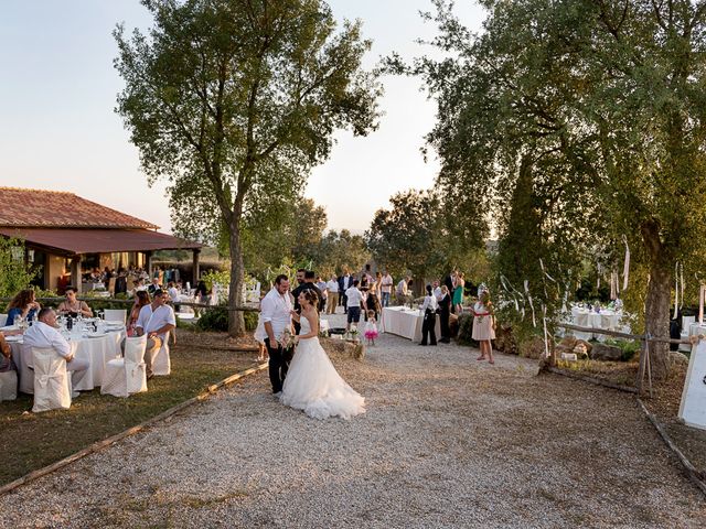 Il matrimonio di Lucio e Valentina a Manciano, Grosseto 38