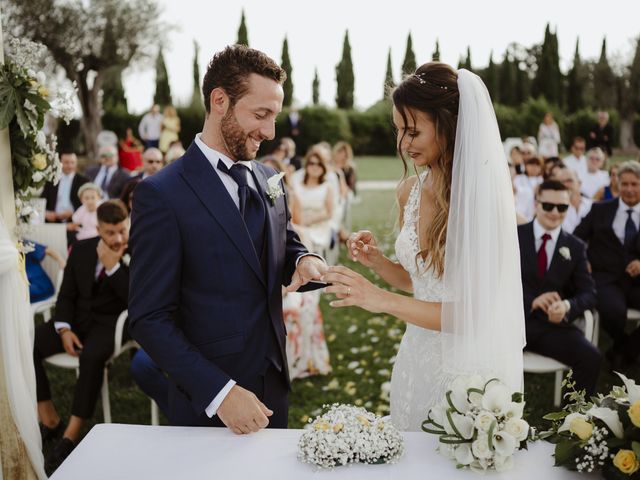 Il matrimonio di Alessandra e Dario a Palaia, Pisa 26