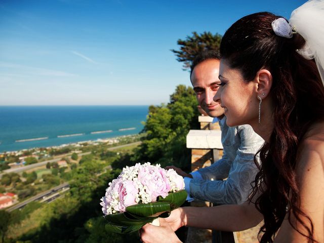 Il matrimonio di Roberto e Lucia a Fermo, Fermo 41