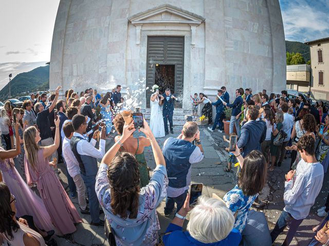 Il matrimonio di David e Chiara a Berzo San Fermo, Bergamo 44