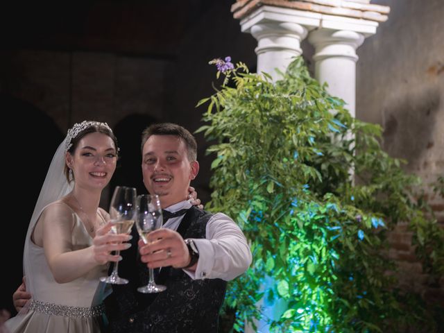 Il matrimonio di Izabela e Adrian a Stienta, Rovigo 50