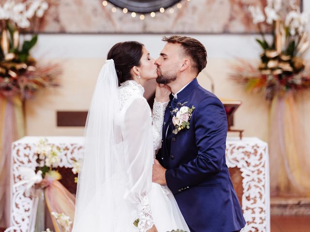 Il matrimonio di Josip e Federica a Tenero-Contra, Ticino 26