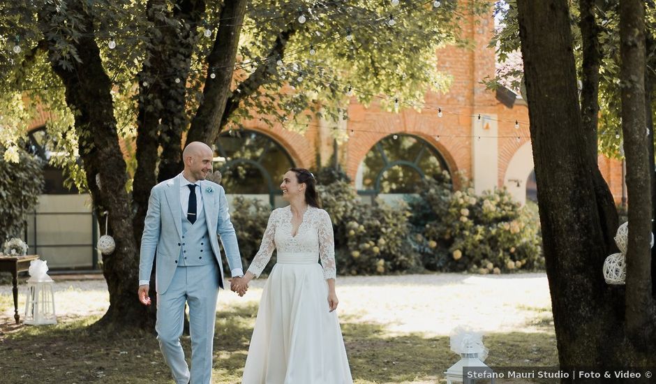 Il matrimonio di Daniele e Fiona a Certosa di Pavia, Pavia