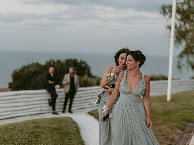 Il matrimonio di Manuel e Nilde a Città Sant&apos;Angelo, Pescara 47