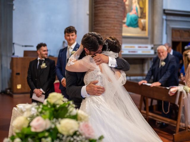 Il matrimonio di Tommaso e Ilenia a Prato, Prato 11