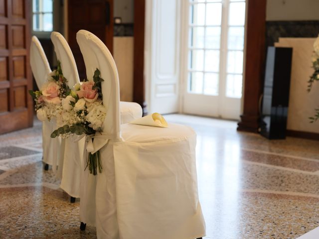 Il matrimonio di Danilo e Emanuela a Varenna, Lecco 13