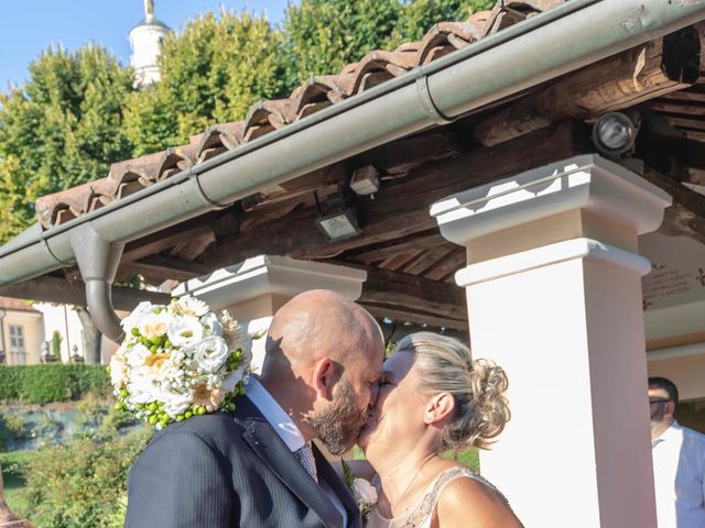 Il matrimonio di Roberto e Laura a Villanova d&apos;Asti, Asti 13