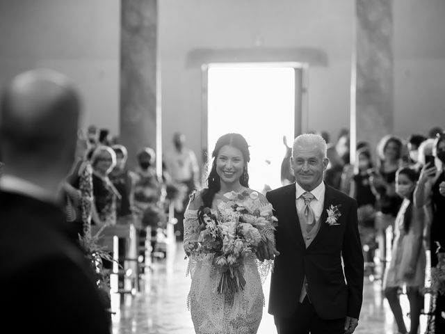 Il matrimonio di Simone e Rebecca a Montespertoli, Firenze 21